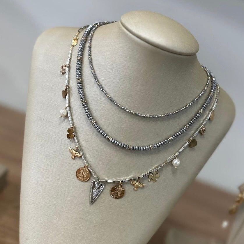 Colar canutilhos mix pingentes