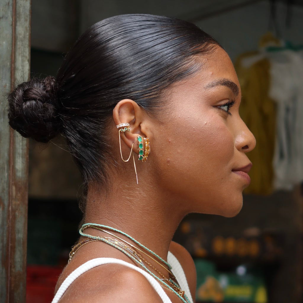 Brinco ear hook bossa