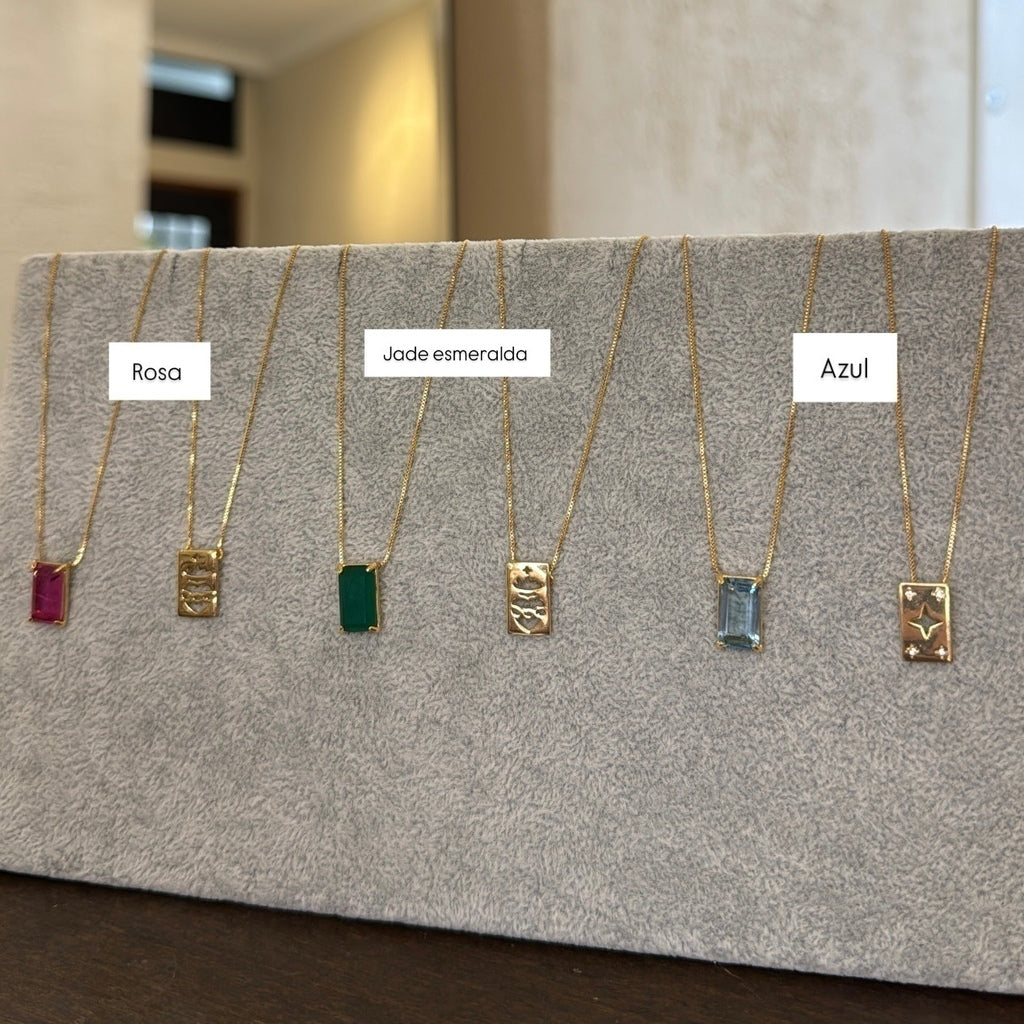 Colar escapulário Jade