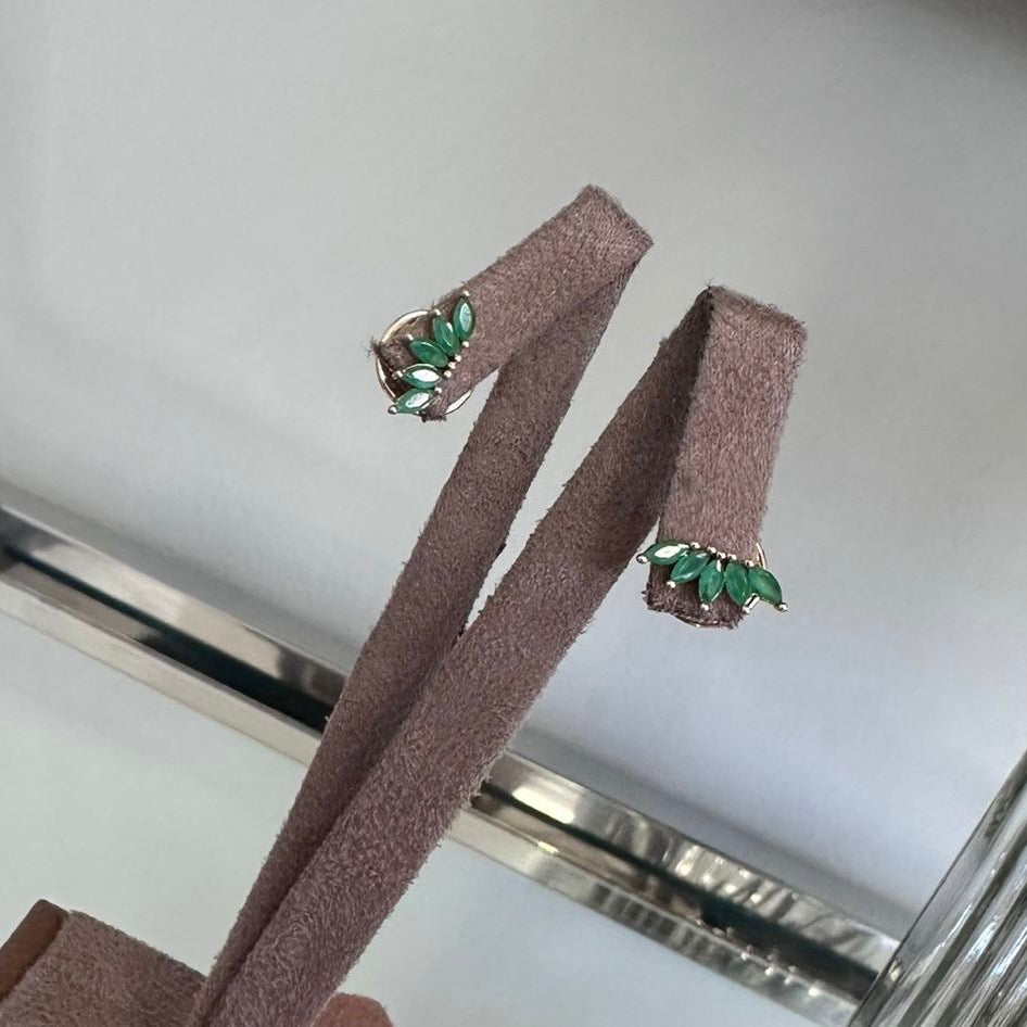 Brinco mini ear cuff Esmeralda