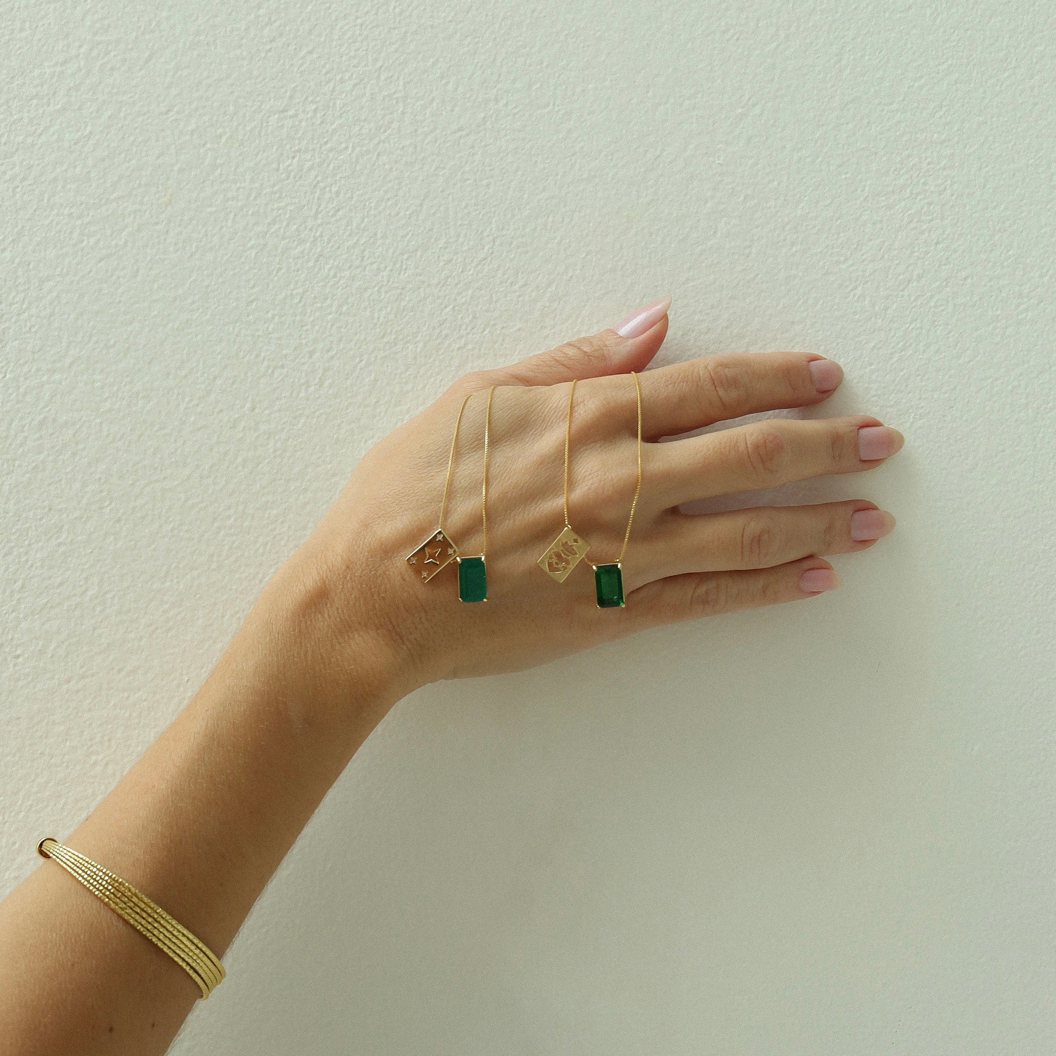 Colar escapulário Jade