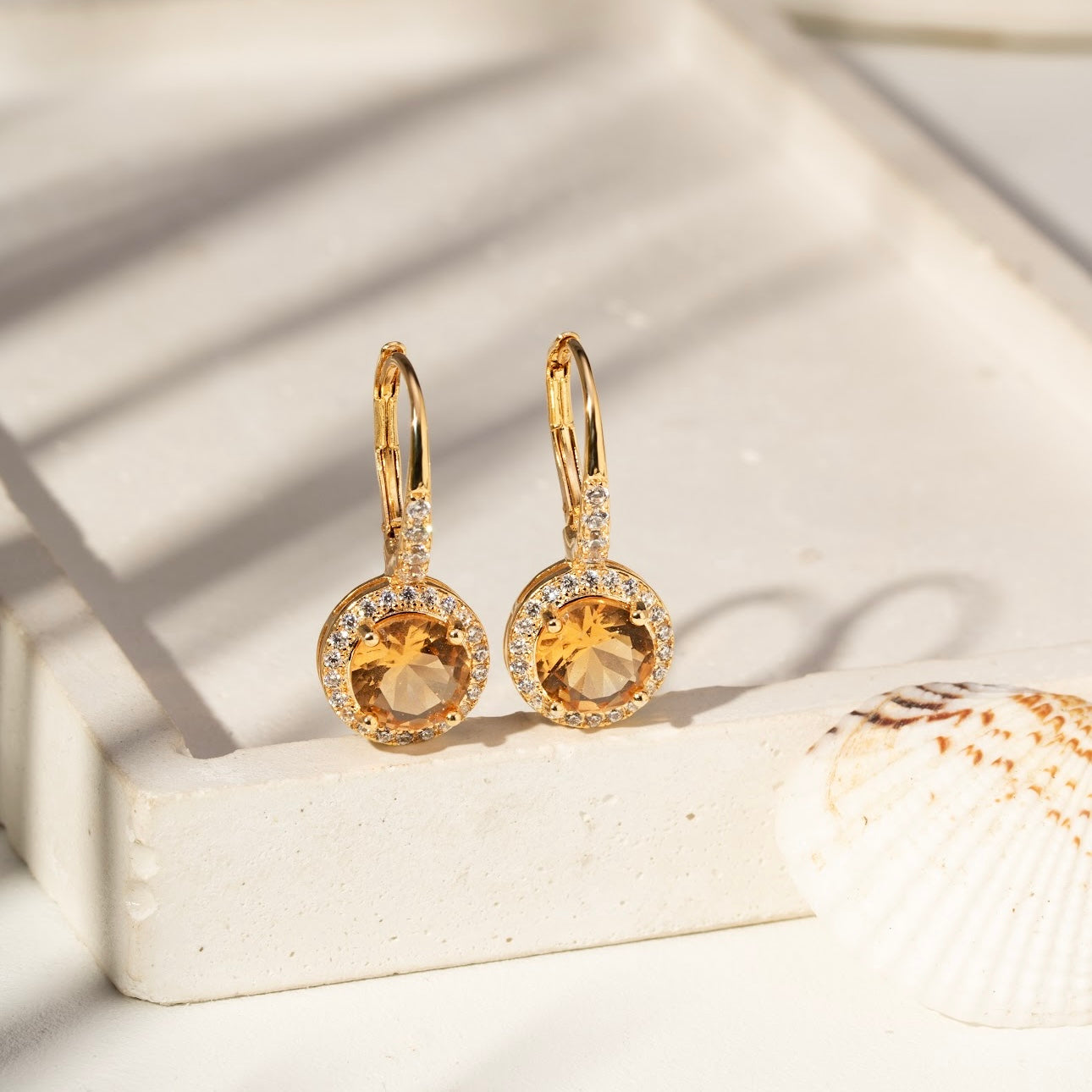 Brinco argola citrino