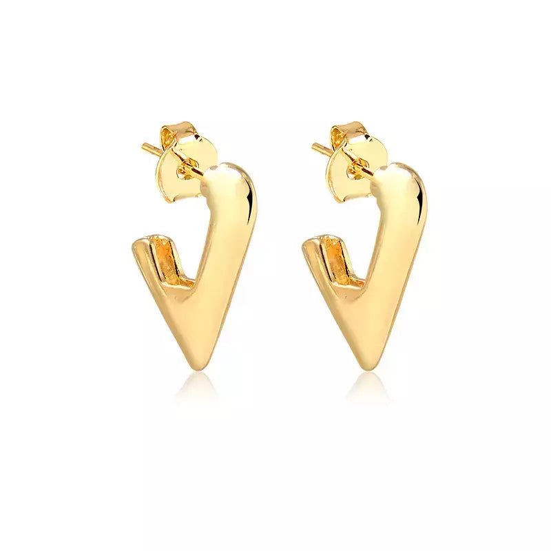 Brinco argola Triangular